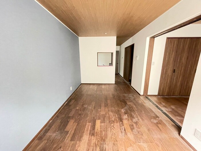 物件内観写真8　(居室)