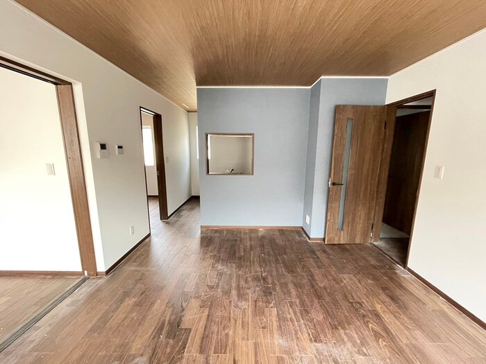 物件内観写真8　(居室)