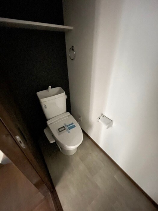 物件内観写真14　(トイレ)