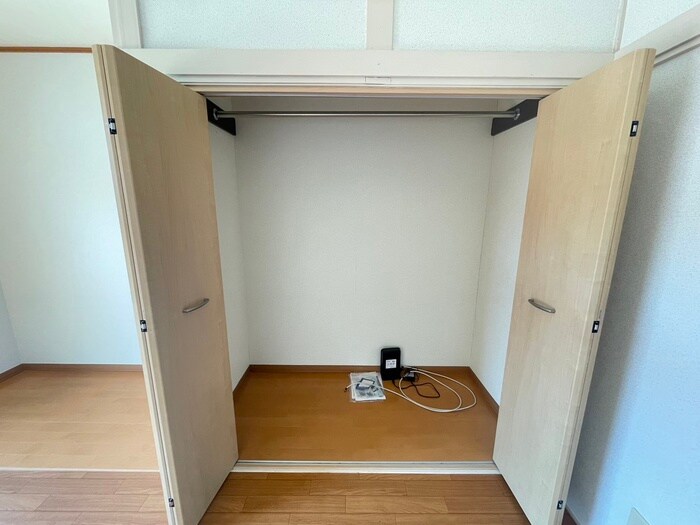 物件内観写真15　(収納)