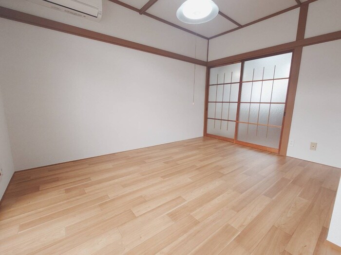 物件内観写真17　(居室)