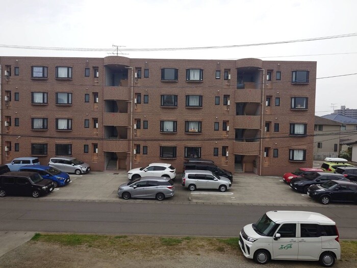 物件内観写真22　(室内からの展望)