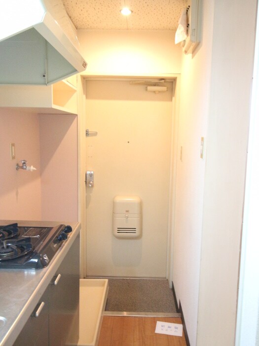 物件内観写真20　(玄関)