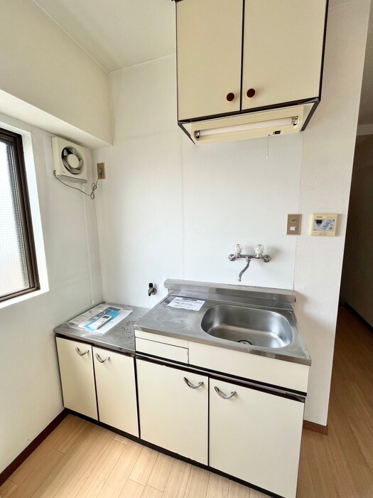 物件内観写真9　(キッチン)