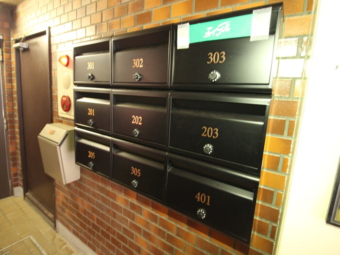 物件外観写真4　(建物設備)