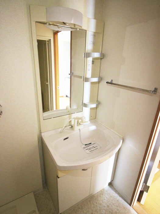 物件内観写真13　(洗面)