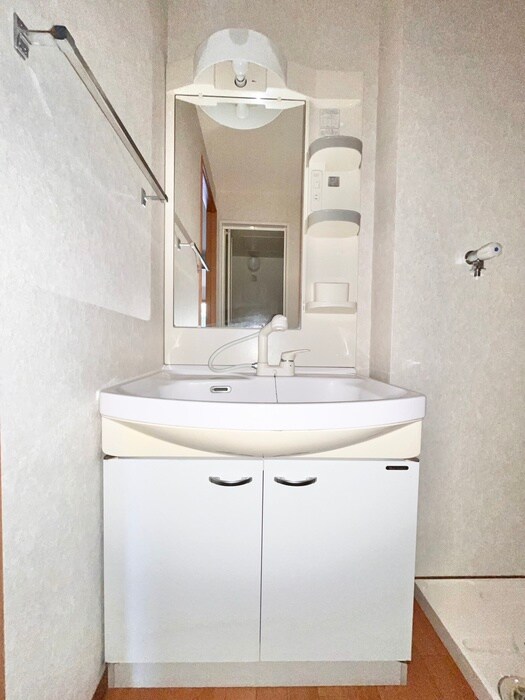 物件内観写真13　(洗面)