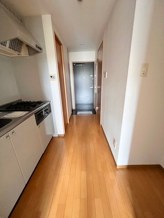 物件内観写真19　(廊下)