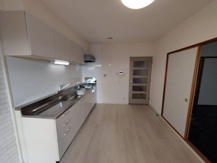 物件内観写真8　(居室)