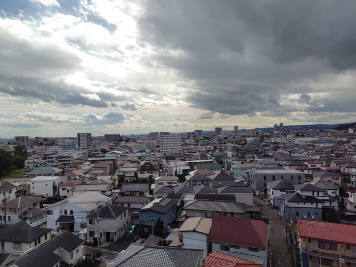 物件内観写真22　(室内からの展望)