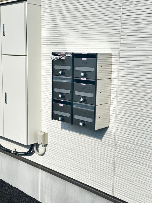 物件外観写真6　(建物設備)