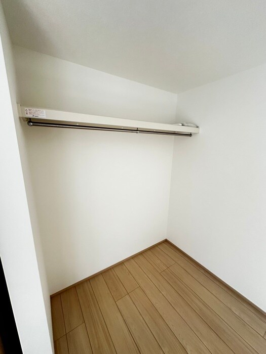 物件内観写真11　(収納)