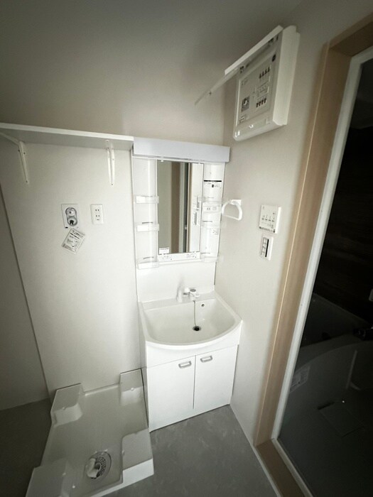 物件内観写真14　(洗面)