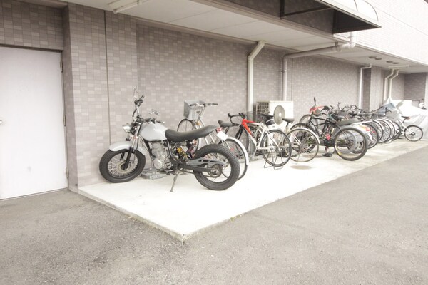 駐輪場