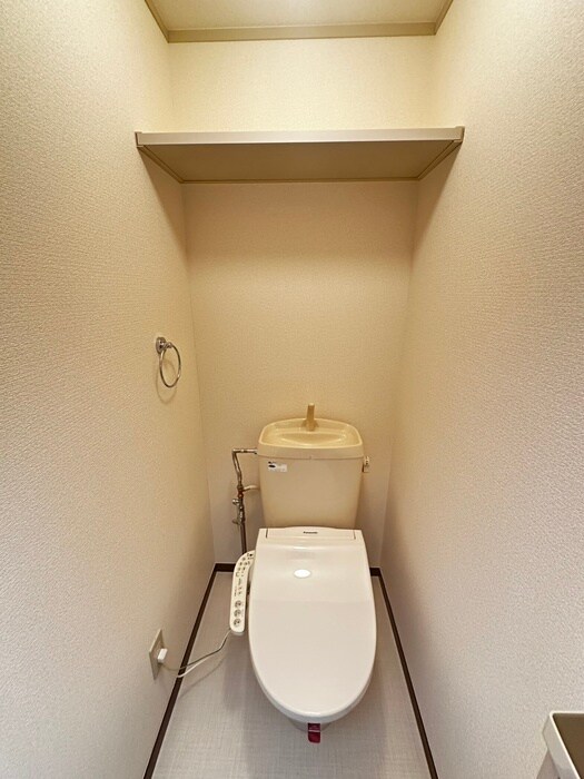 物件内観写真16　(トイレ)