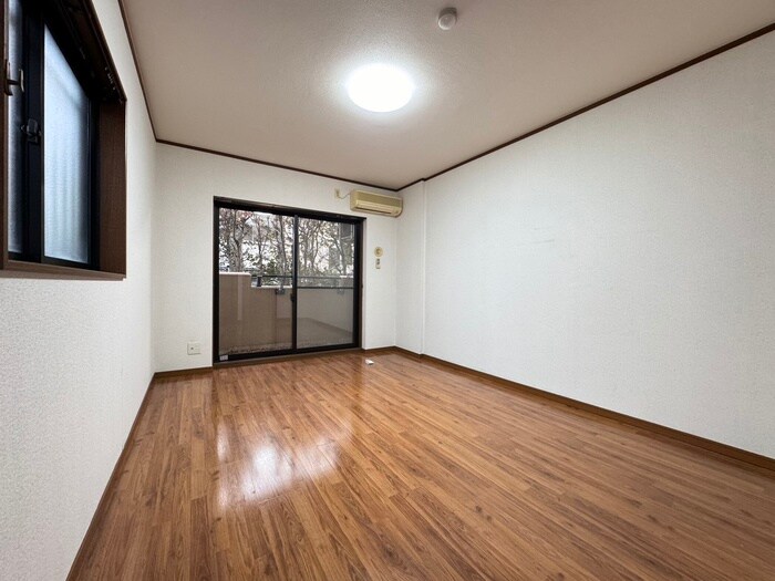 物件内観写真17　(居室)