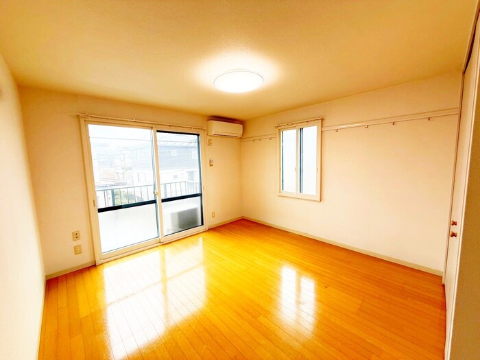 物件内観写真7　(居室)