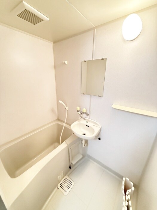 物件内観写真9　(バス／シャワールーム等)