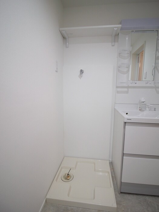 物件内観写真15　(洗面)