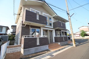 ガーデンプリムローズ外観写真