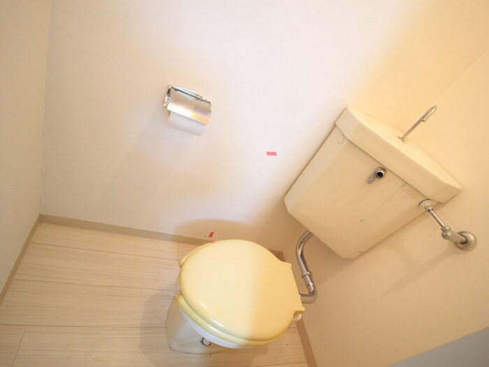 物件内観写真12　(トイレ)