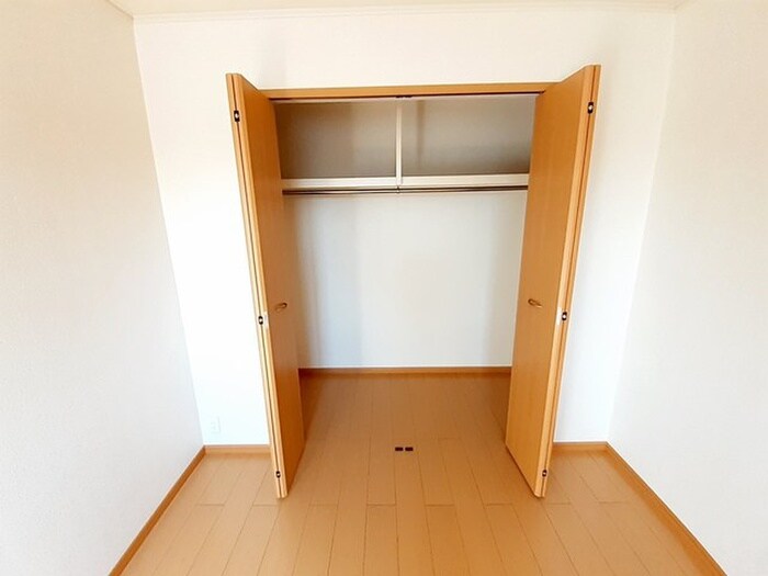 物件内観写真7　(収納)