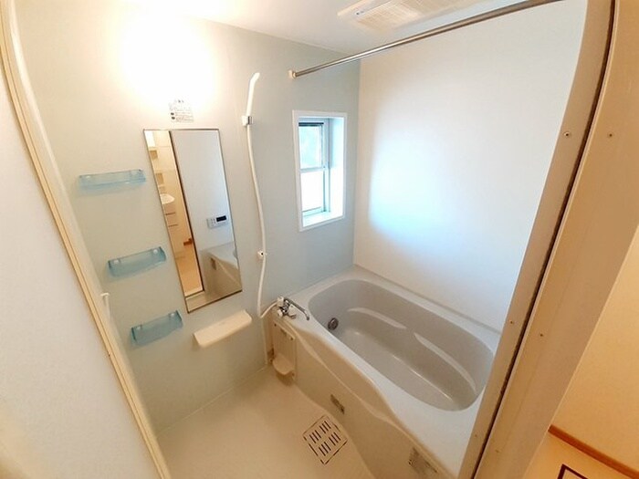 物件内観写真8　(バス／シャワールーム等)