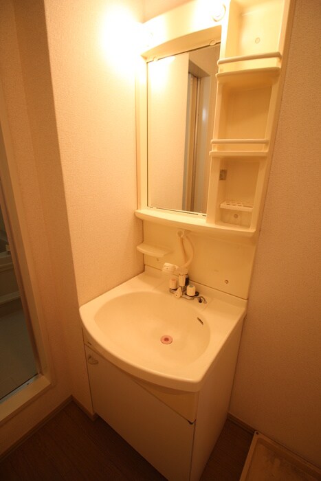 物件内観写真11　(洗面)