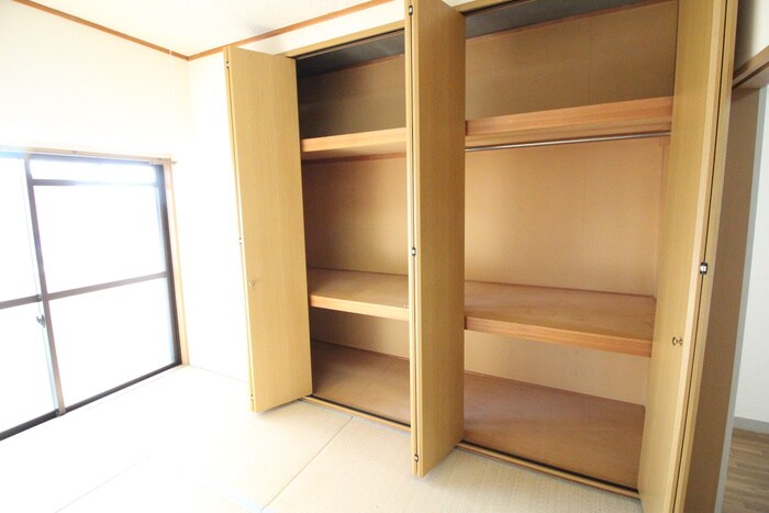物件内観写真11　(収納)