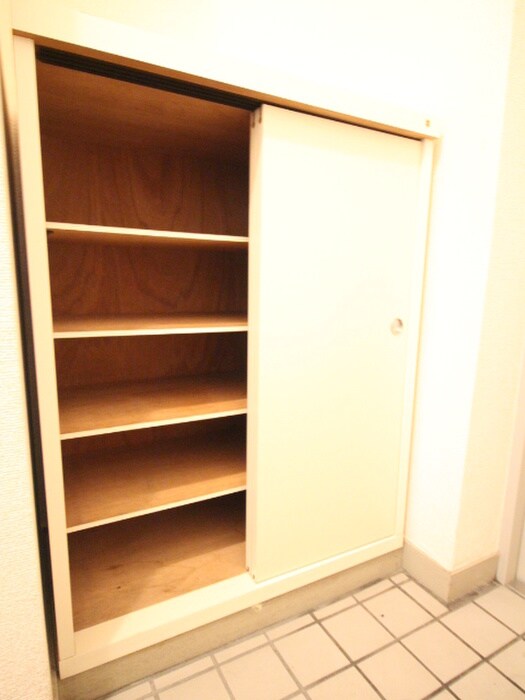 物件内観写真19　(靴箱)