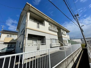 メゾンクリフA外観写真