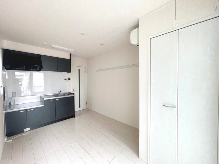 物件内観写真10　(居室)