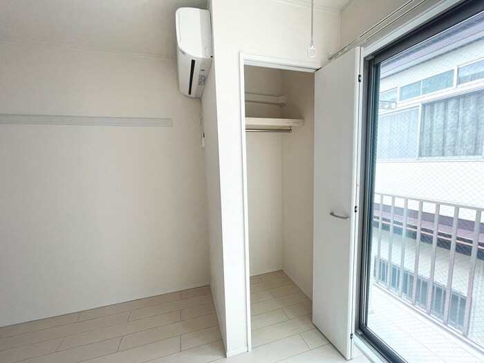 物件内観写真11　(収納)