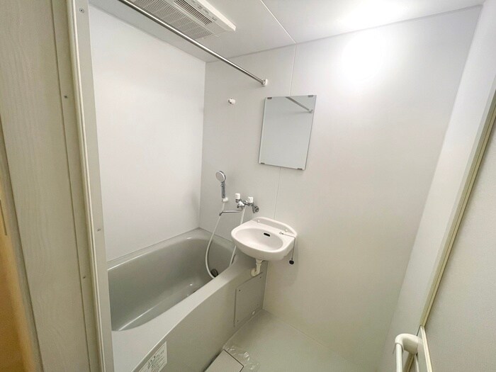 物件内観写真12　(バス／シャワールーム等)