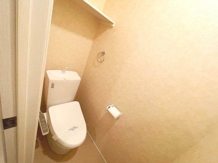 物件内観写真14　(トイレ)