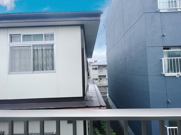 物件内観写真22　(室内からの展望)