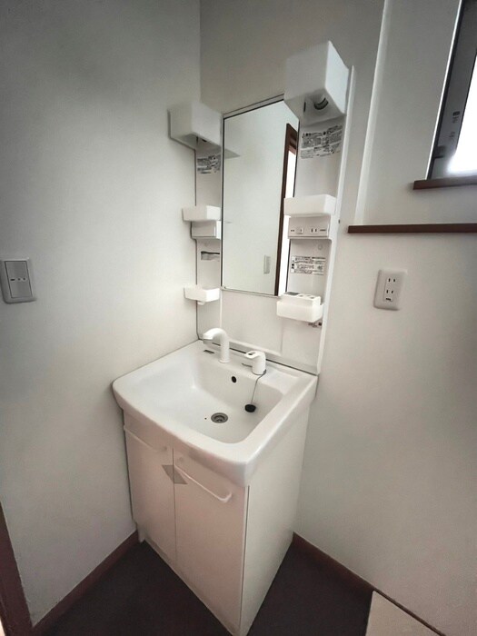 物件内観写真14　(洗面)