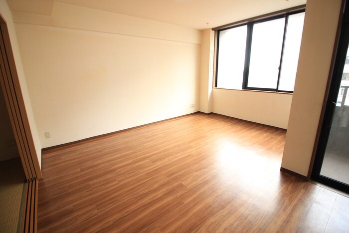 物件内観写真10　(居室)