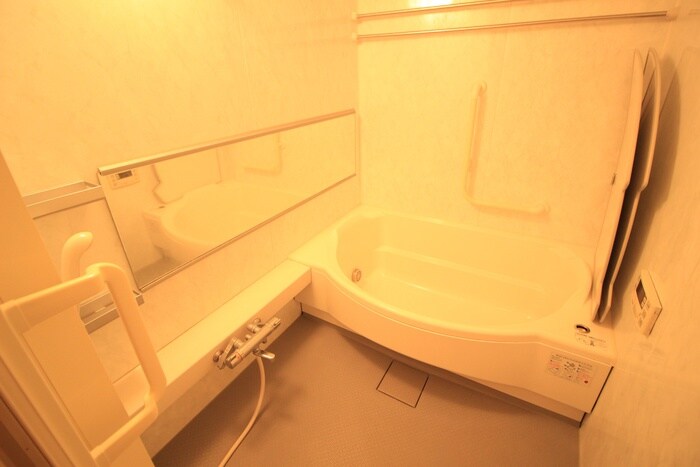 物件内観写真13　(バス／シャワールーム等)