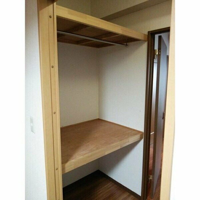 物件内観写真14　(収納)