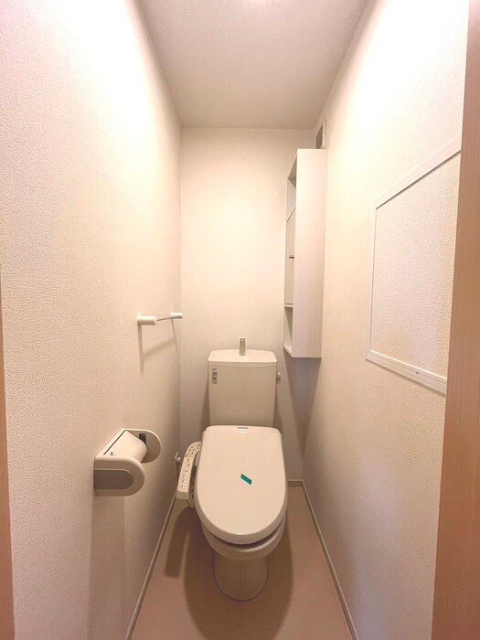 物件内観写真11　(トイレ)