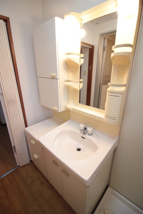 物件内観写真11　(洗面)