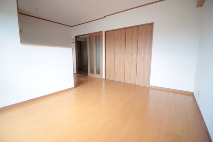 物件内観写真16　(居室)