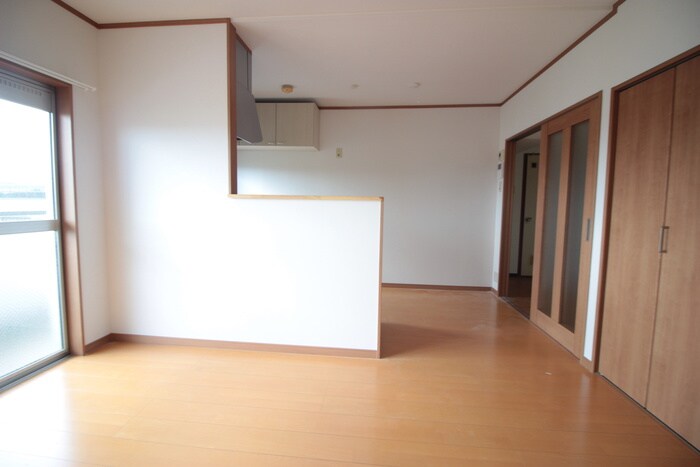 物件内観写真17　(居室)