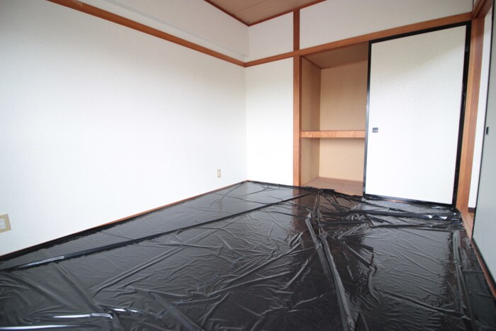 物件内観写真18　(居室)