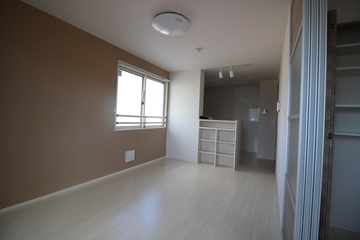 物件内観写真18　(居室)