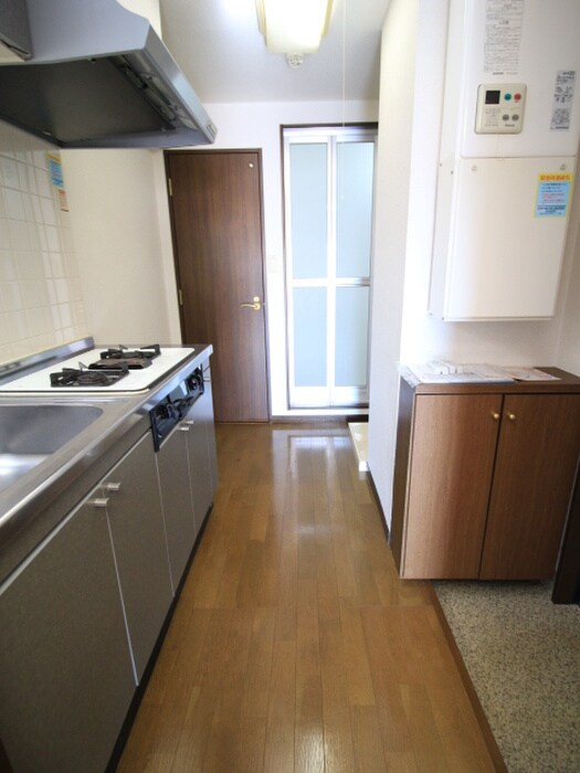 物件内観写真16　(廊下)