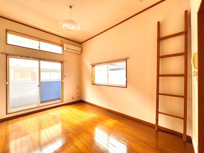 物件内観写真8　(居室)