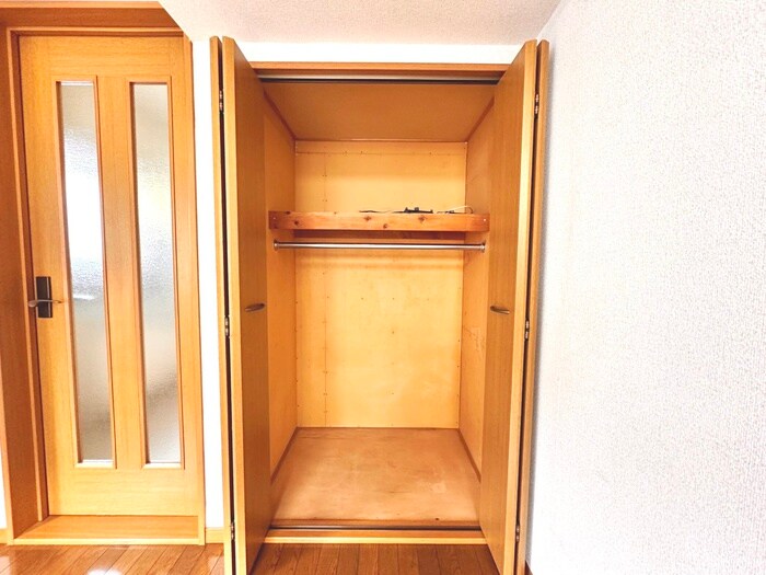物件内観写真10　(収納)