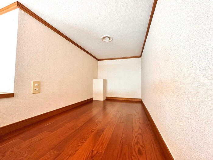 物件内観写真11　(ロフト)